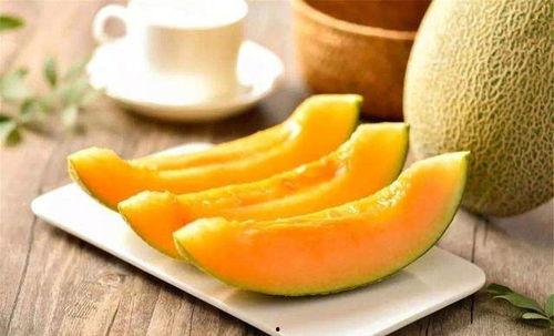 二妮吃蜜瓜,二妮甜蜜蜜瓜之旅