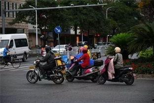 太原摩托吃瓜,揭秘背后真相与争议