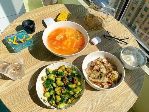 晚饭几点吃小瓜吗