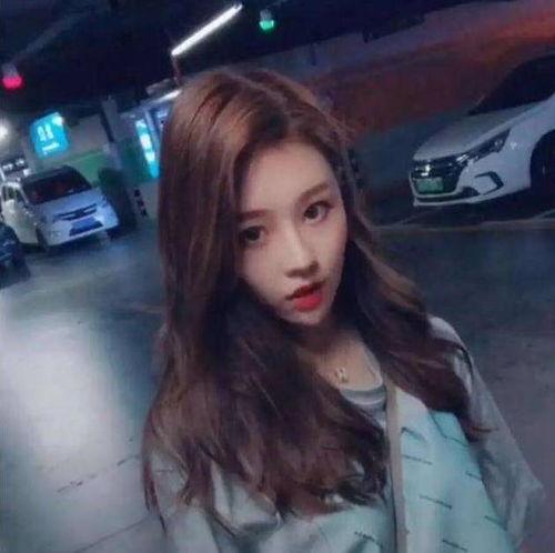 抖音网红肚子都大吗,肚子大小大揭秘