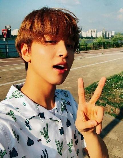 兔牙哥明星,揭秘娱乐圈中的独特魅力